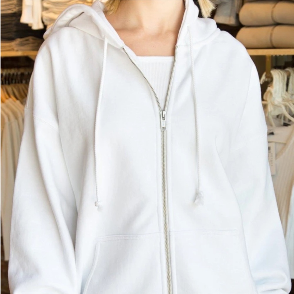 ☁️brandy melville christy hoodie☁️
